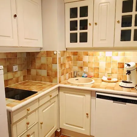 Charming With Pleasant Terrace * Saint-Raphael (Var)